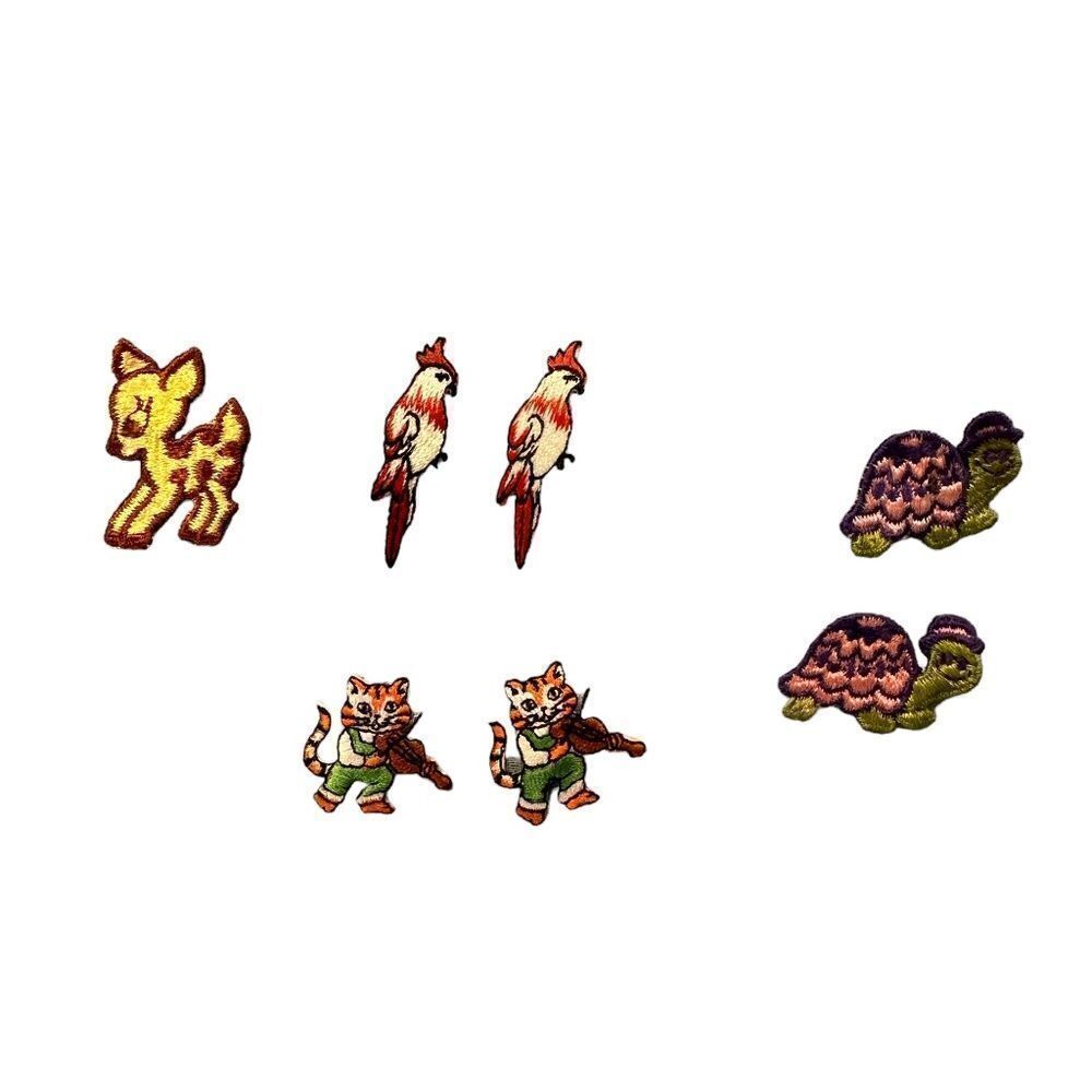 Vintage Animal Sew On Patches, Parrots Fawn Turtles Cats, for clothing bags etc